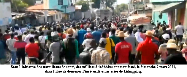 Des médecins ont marché contre l’insécurité et le kidnapping